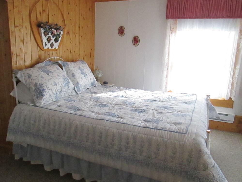 Gite Les Acres Tranquilles B&B Port-Daniel Eksteriør billede